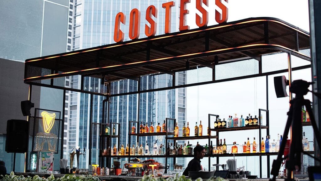 Costess Bar