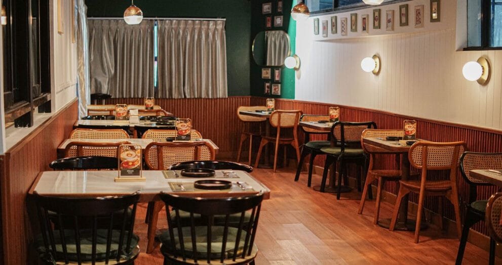 Cozy Cuts Steakhouse