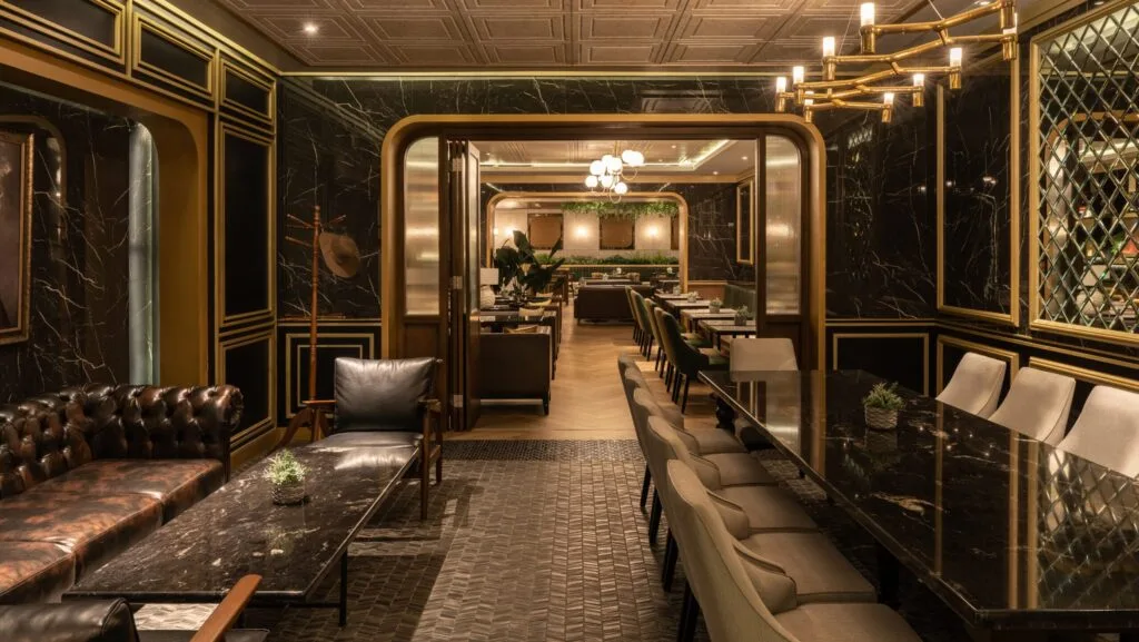 room of the lynx