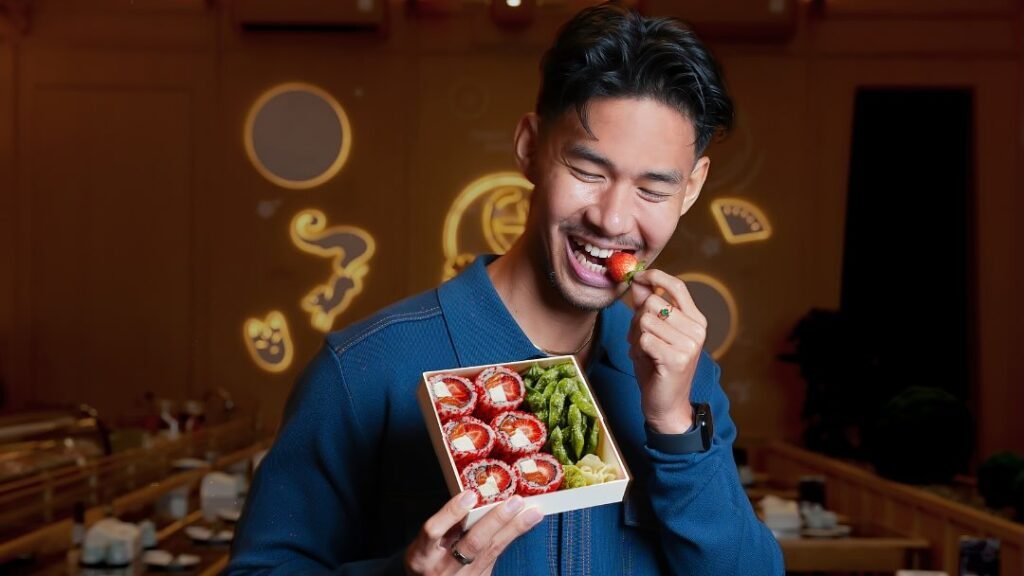 Jumbo Sushi Fruity Surprise at Sushi Hiro