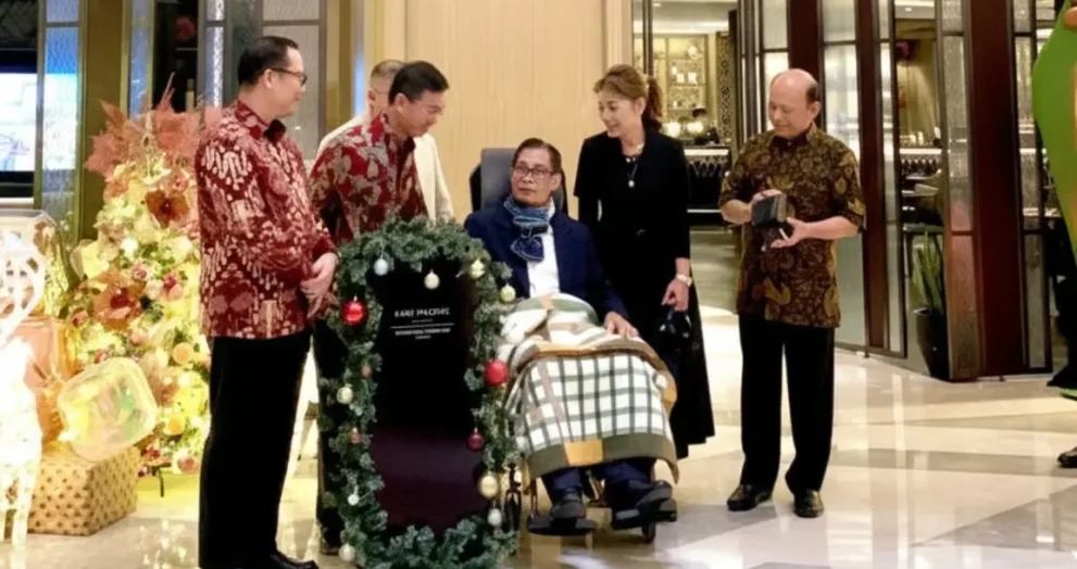 Christmas Tree Sari Pacific Jakarta: Where the Holiday Season Begins Quietly